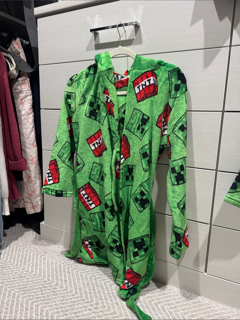 Target Kids Green Minecraft TNT & Creeper Plush Robe